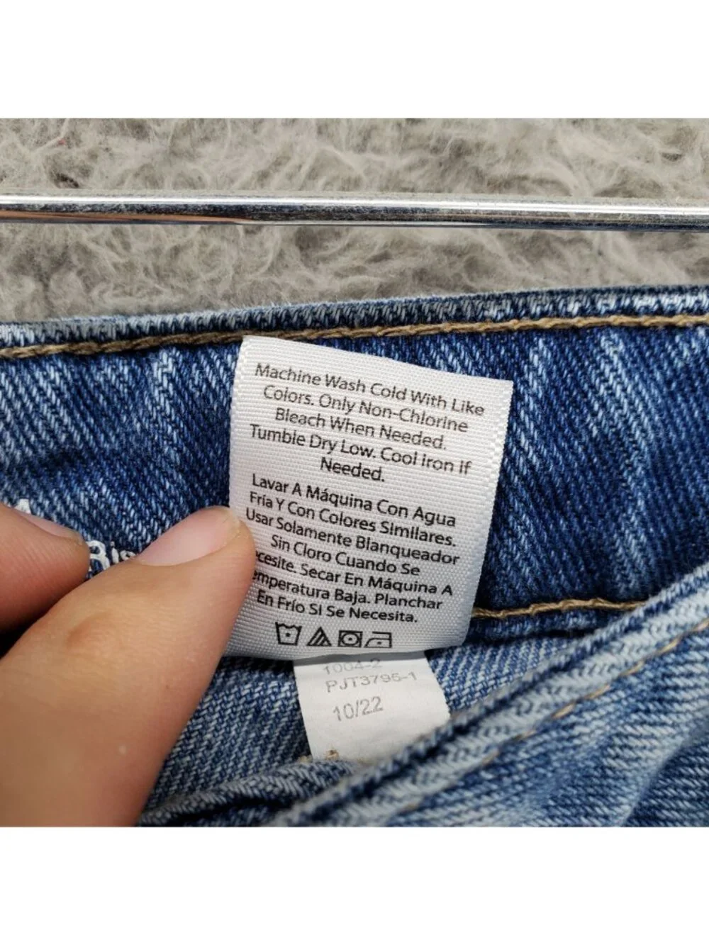 Time And Tru Shorts Womens Size 14 Blue High Rise Distressed Denim Cotton Casual